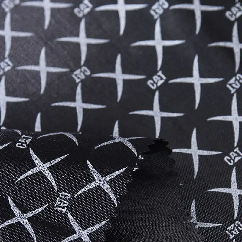 Hvordan rengjøre og vedlikeholde poser laget av nylon skummende stoff?